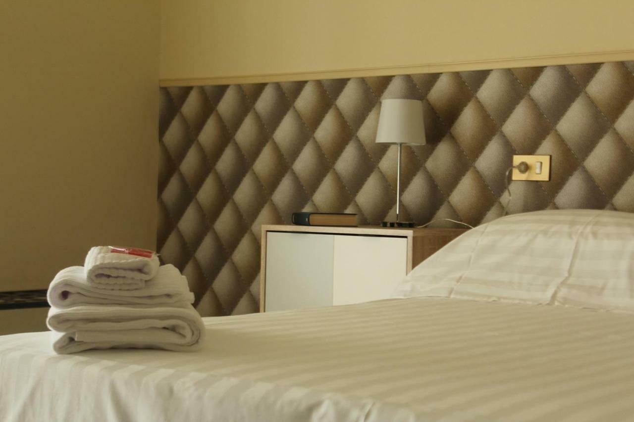 B&B Il Conventino 44 Фалконара Маритима Екстериор снимка